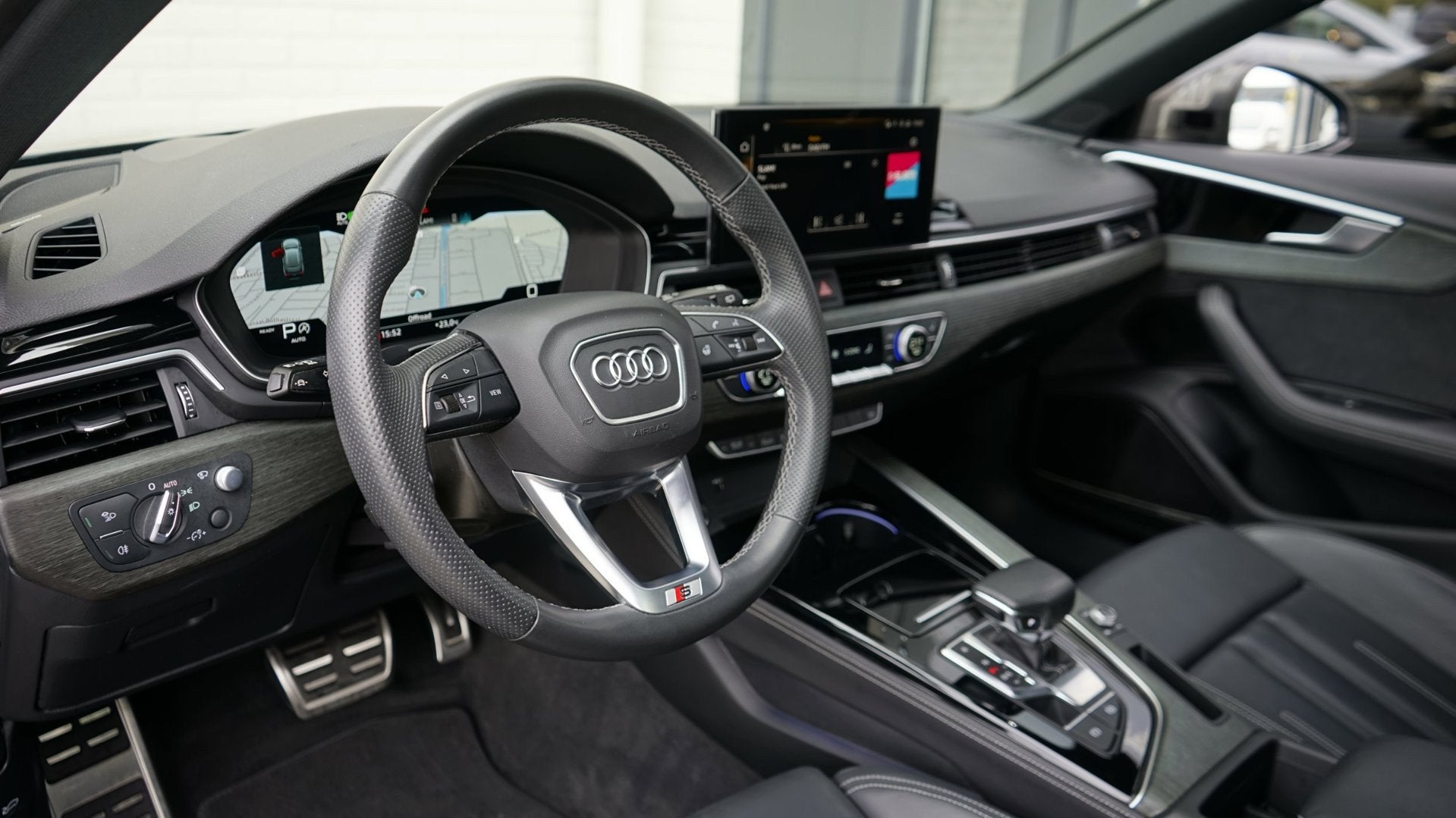 Audi A4 Avant 40 TFSI 3x S-Line Maxton BLACK OPTIK AUTOMAAT-, Dealer onderhouden, Gebruikt, Zwart, 4 cilinders