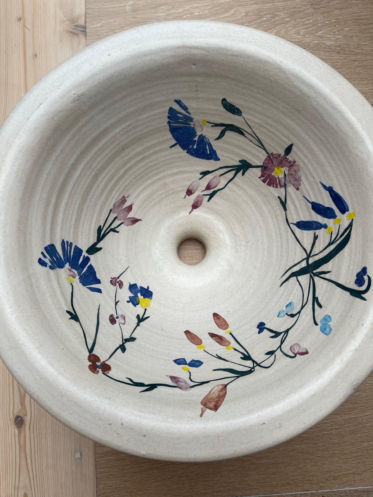 Handgeschilderde keramische waskom met bloemmotief, Ophalen