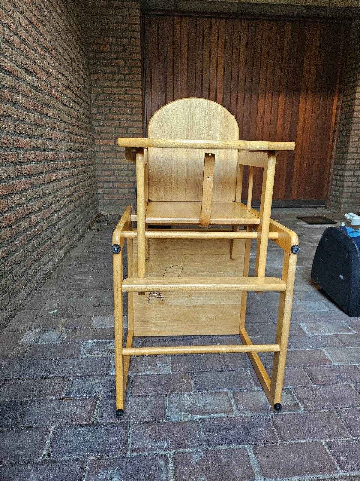Houten kinderstoel met aparte tafel, Ophalen, Gebruikt, Overige typen, Afneembaar eetblad