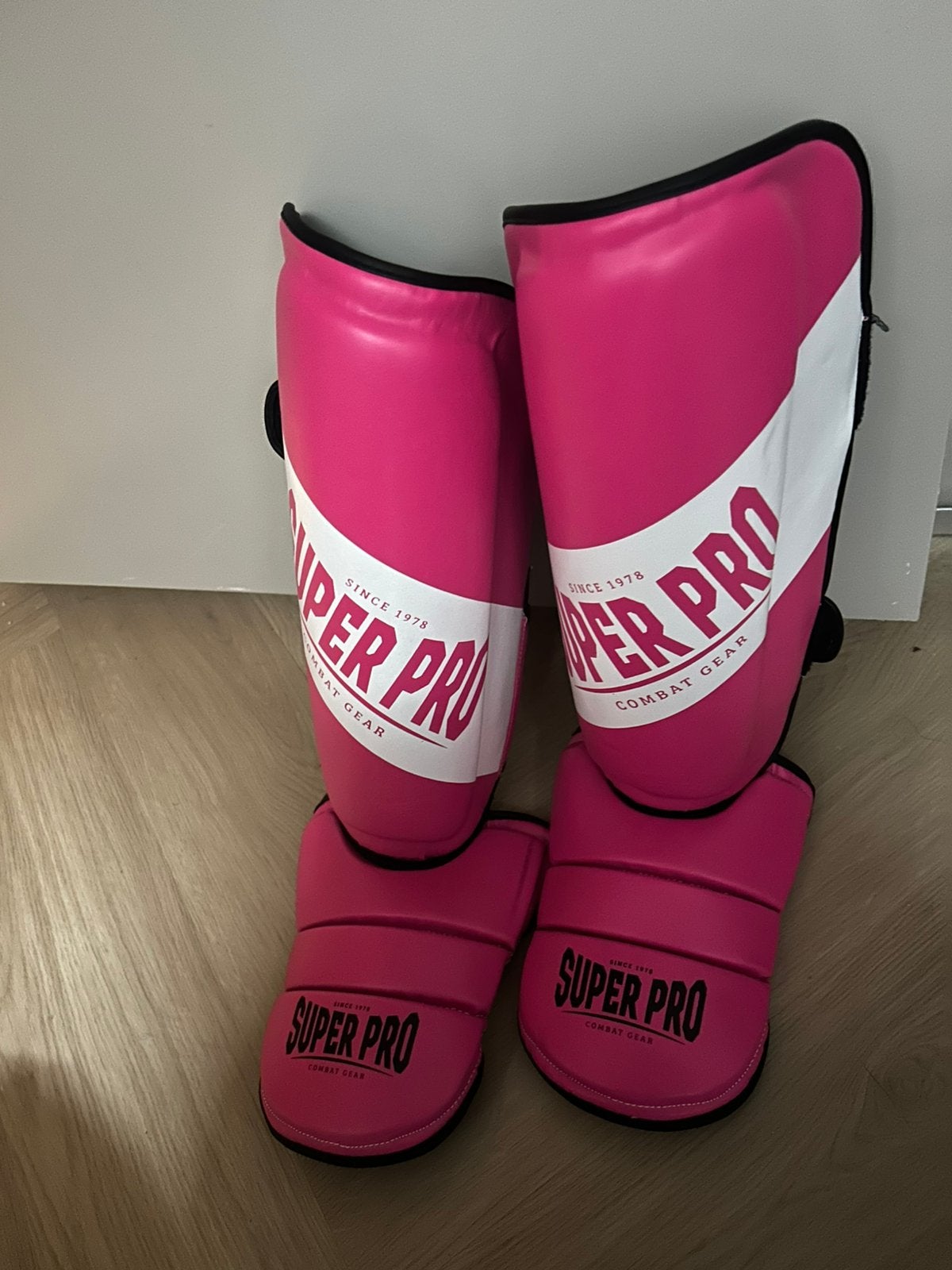 Scheenbeschermers boks, Sport en Fitness, Ophalen of Verzenden, Zo goed als nieuw, Boksbeschermers