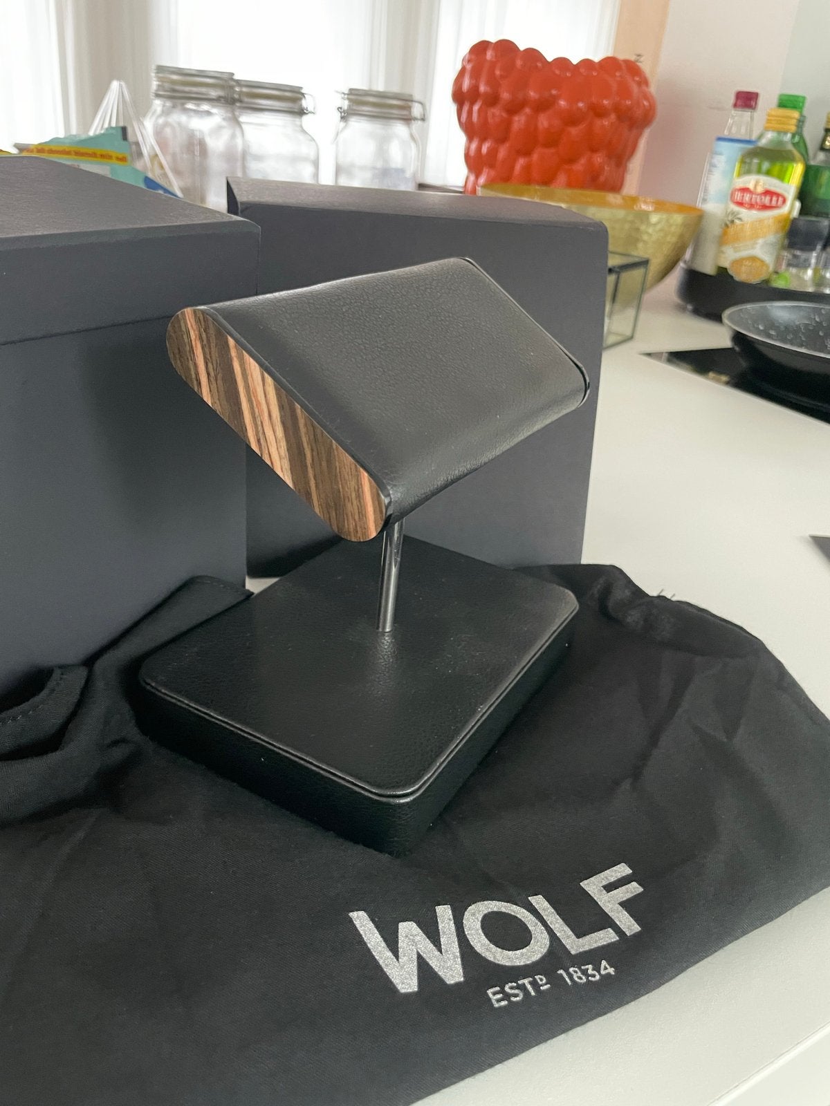 WOLF Roadster Horlogestandaard Zwart - Nieuw in doos, Overige materialen, Polshorloge, Nieuw, Ophalen