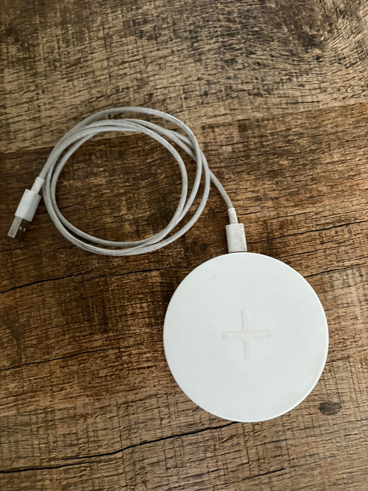 Ikea draadloze oplader, Telecommunicatie, Mobiele telefoons | Telefoon-opladers, Ophalen, Zo goed als nieuw, Apple iPhone
