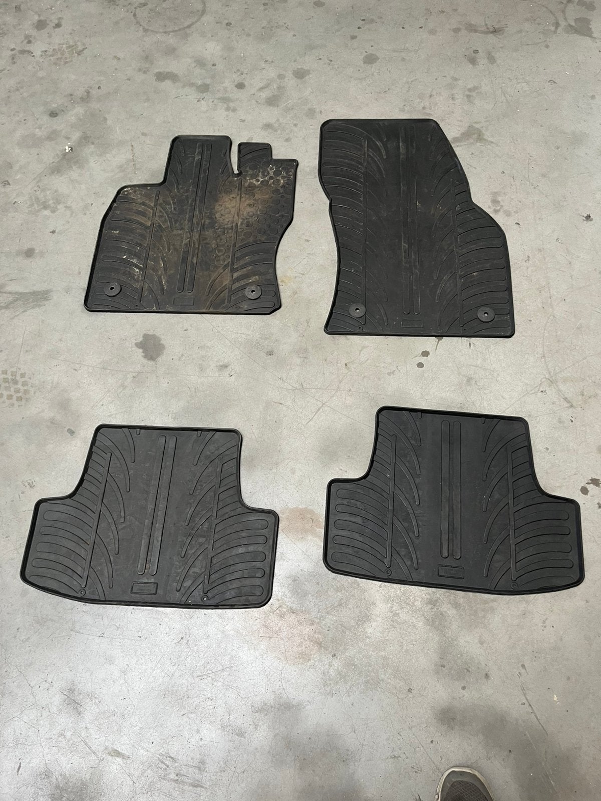 Rubber matten voor VW T-rock, Ophalen of Verzenden, Zo goed als nieuw