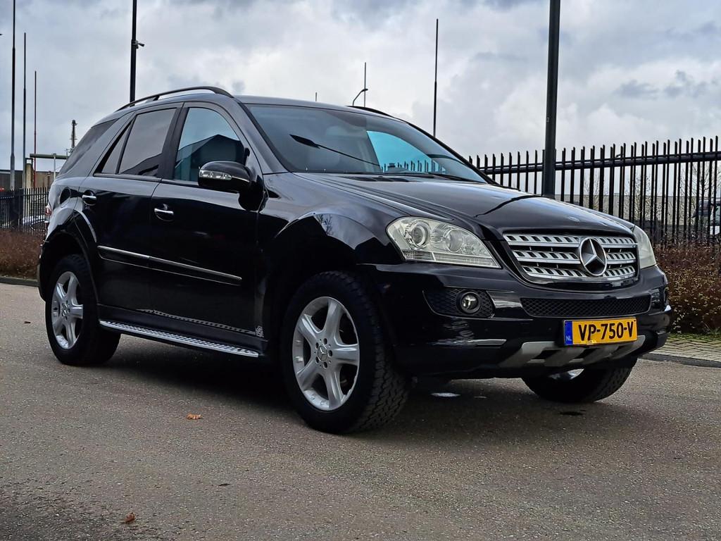 Mercedes-Benz M-klasse 320 CDI Export, Auto's, Automaat, Stof, Gebruikt, Bedrijf