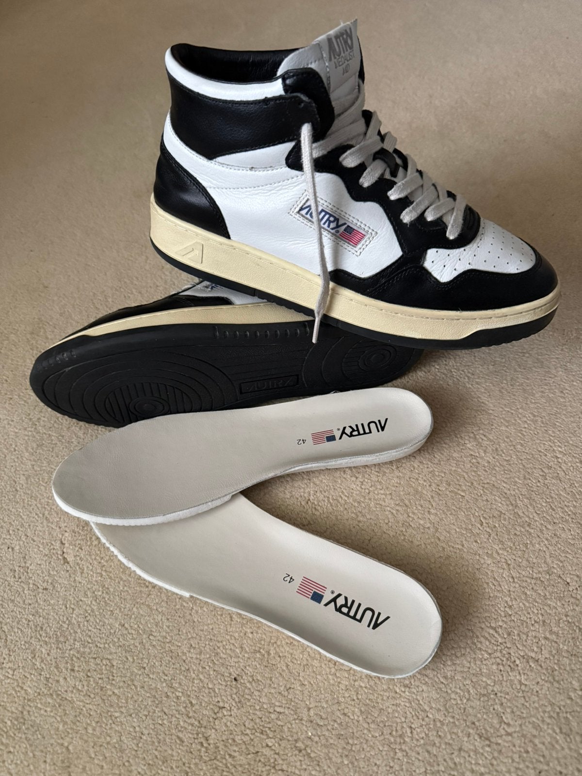 AUTRY medalist mid, Ophalen, Wit, Sneakers of Gympen, Zo goed als nieuw