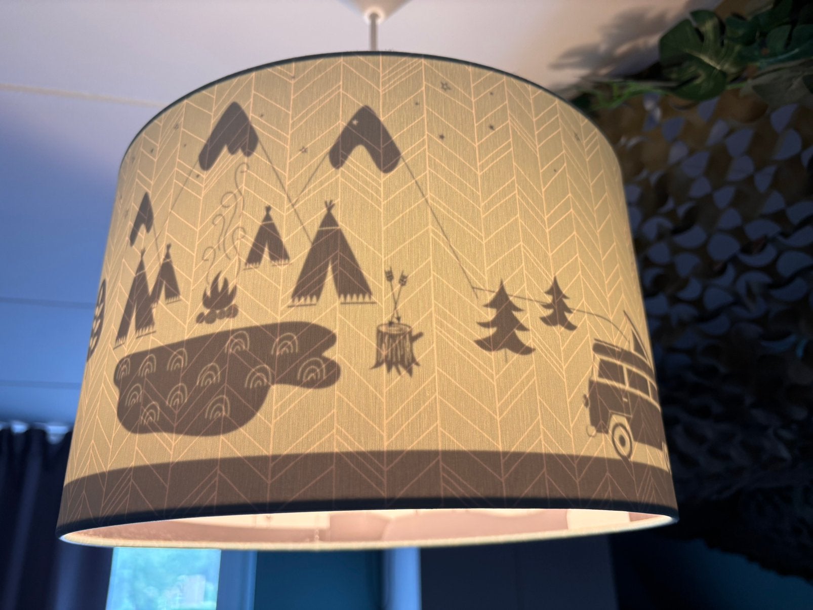 Little Dutch wand + hang lamp (stoere jongens / baby kamer), Huis en Inrichting, Lampen | Wandlampen, Ophalen of Verzenden, Zo goed als nieuw