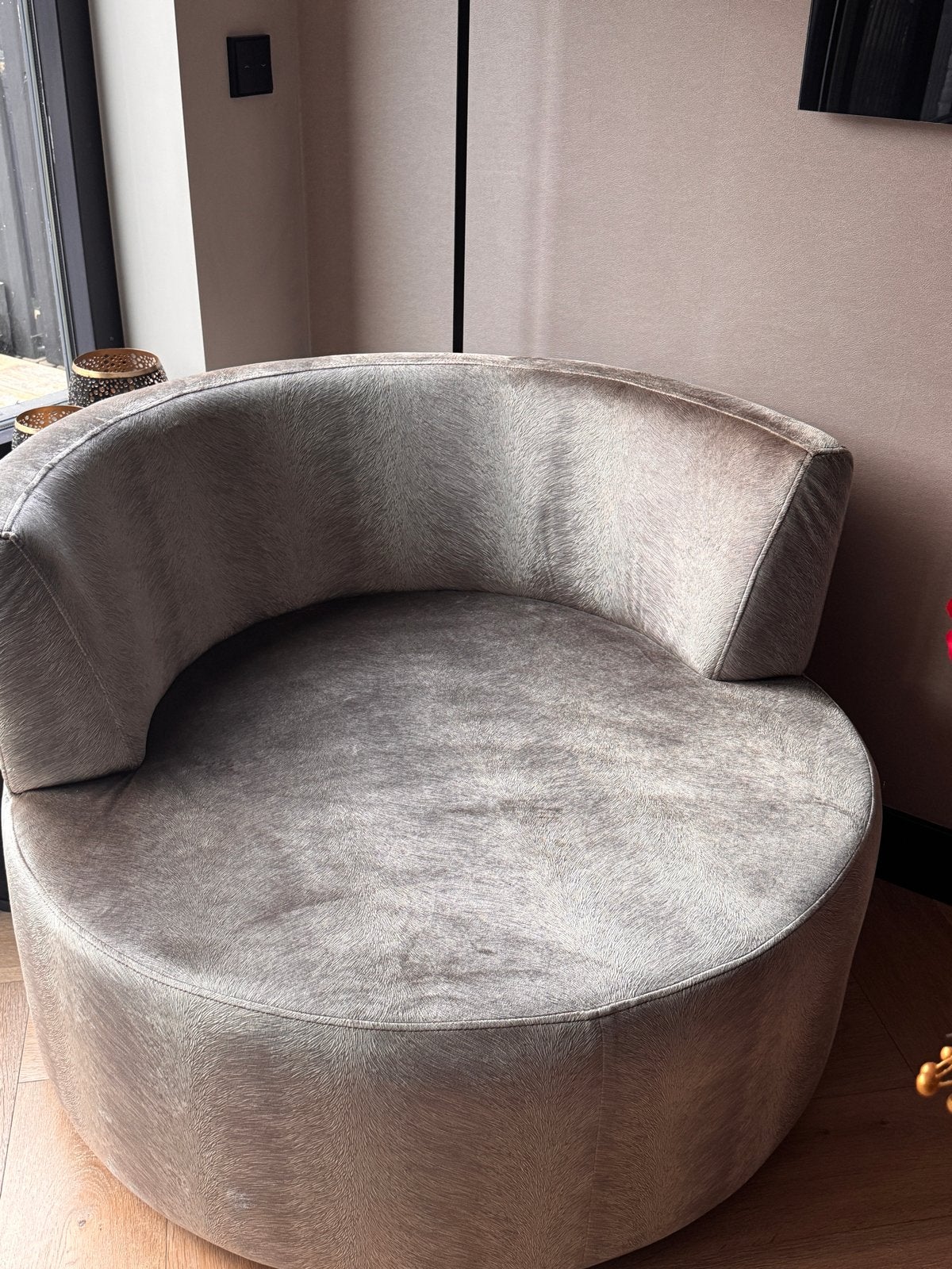 Stijlvolle ronde fauteuil - Grijs, Huis en Inrichting, Ophalen, Gebruikt, Hotel sjiek, Eén