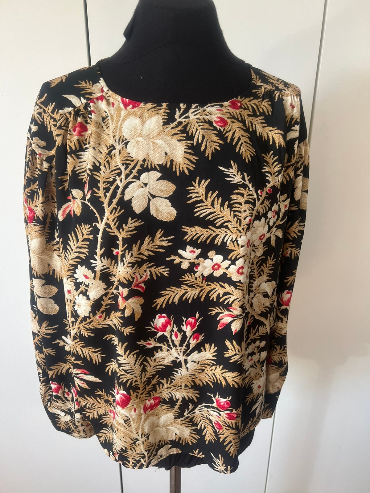 Blouse, Kleding | Dames, Blouses en Tunieken, Ophalen of Verzenden, Zo goed als nieuw, Maat 38/40 (M), Zwart