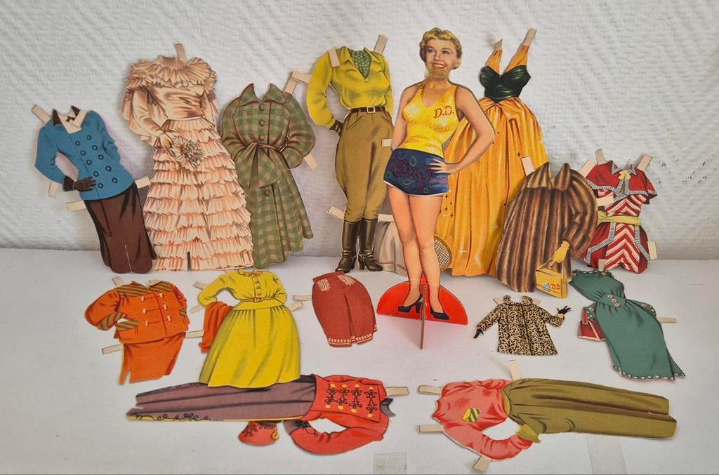 Vintage aankleedpop met diverse outfits Doris Day, Ophalen of Verzenden, Gebruikt, Overige typen