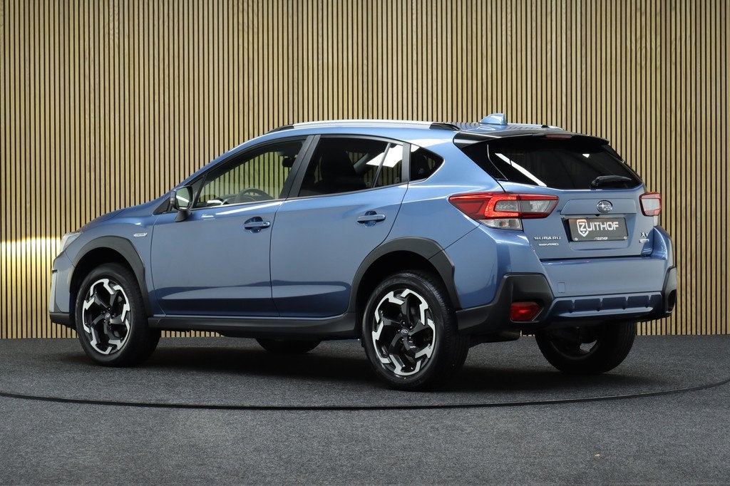 Subaru XV 2.0i e-BOXER Luxury AWD | Adaptive-cruise | Apple, Auto's, Subaru, 4 cilinders, Blauw, Origineel Nederlands, Bedrijf