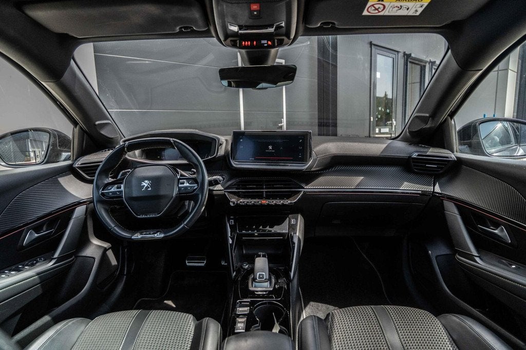 Peugeot 208 1.2 PureTech GT-Line Keyless|Carplay|Pano|VOL!, 1199 cc, Leder en Stof, Zwart, Bedrijf