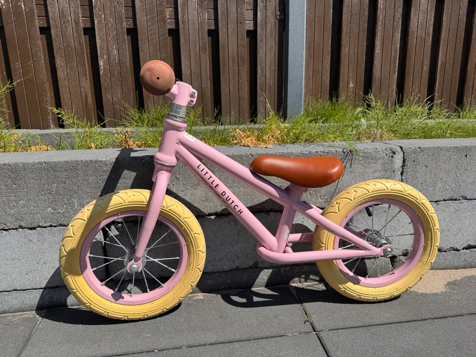 Little dutch loopfiets, Fietsen en Brommers, Ophalen of Verzenden, Zo goed als nieuw, Minder dan 16 inch