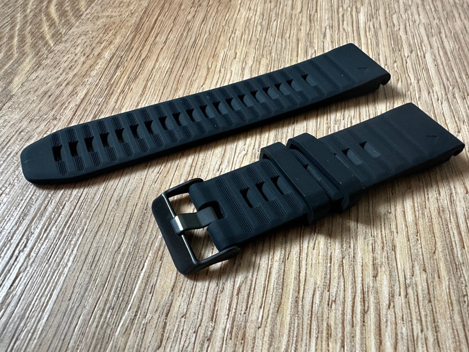 Siliconen Quickfit horlogebandje 22mm voor Garmin Fenix Epic, Ophalen of Verzenden, Gebruikt, Zwart, Android