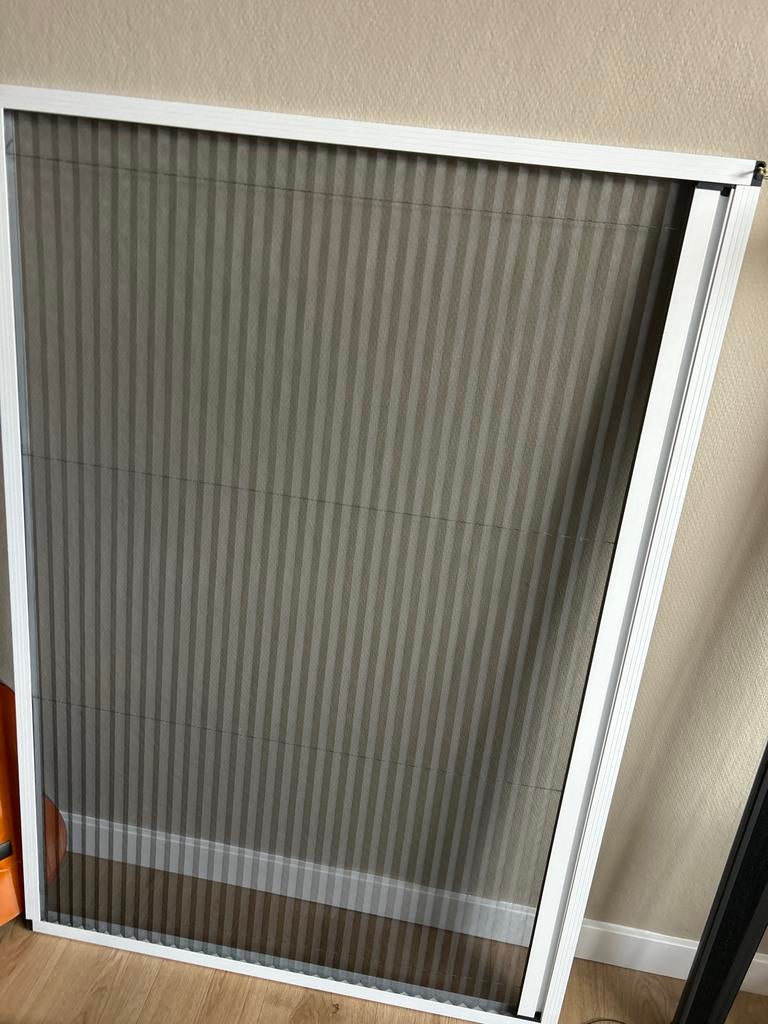 Hordeur plissé 138x95cm - Grijs, Ophalen, Kunststof, 80 tot 100 cm, Hordeur