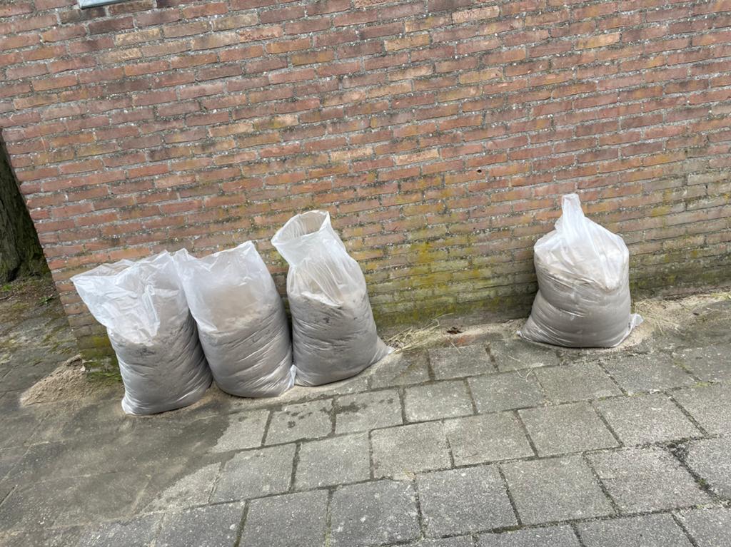 Ophoogzand gratis, Tuin en Terras, Ophalen, Zo goed als nieuw, Ophoogzand