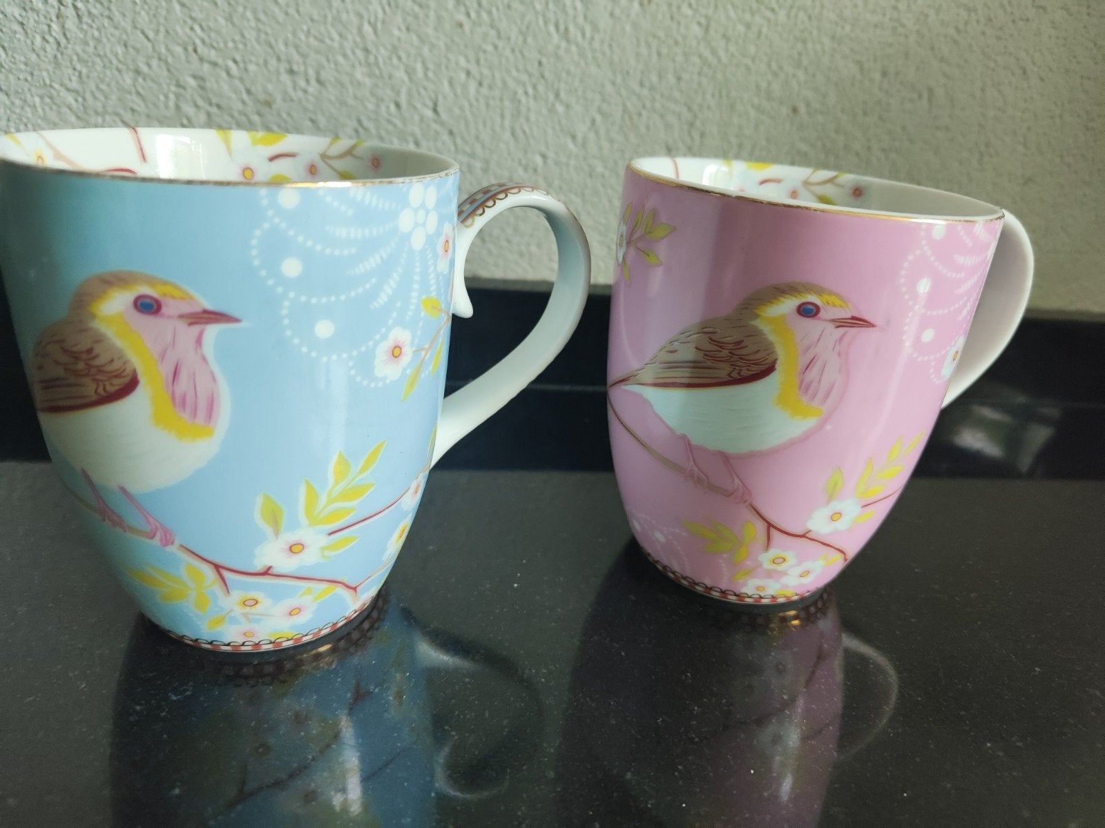 2 cappucino PIP Studio mokken vogels - bloemen rose en blauw, Ophalen of Verzenden, Zo goed als nieuw, Overige stijlen, Kop(pen) en/of Schotel(s)