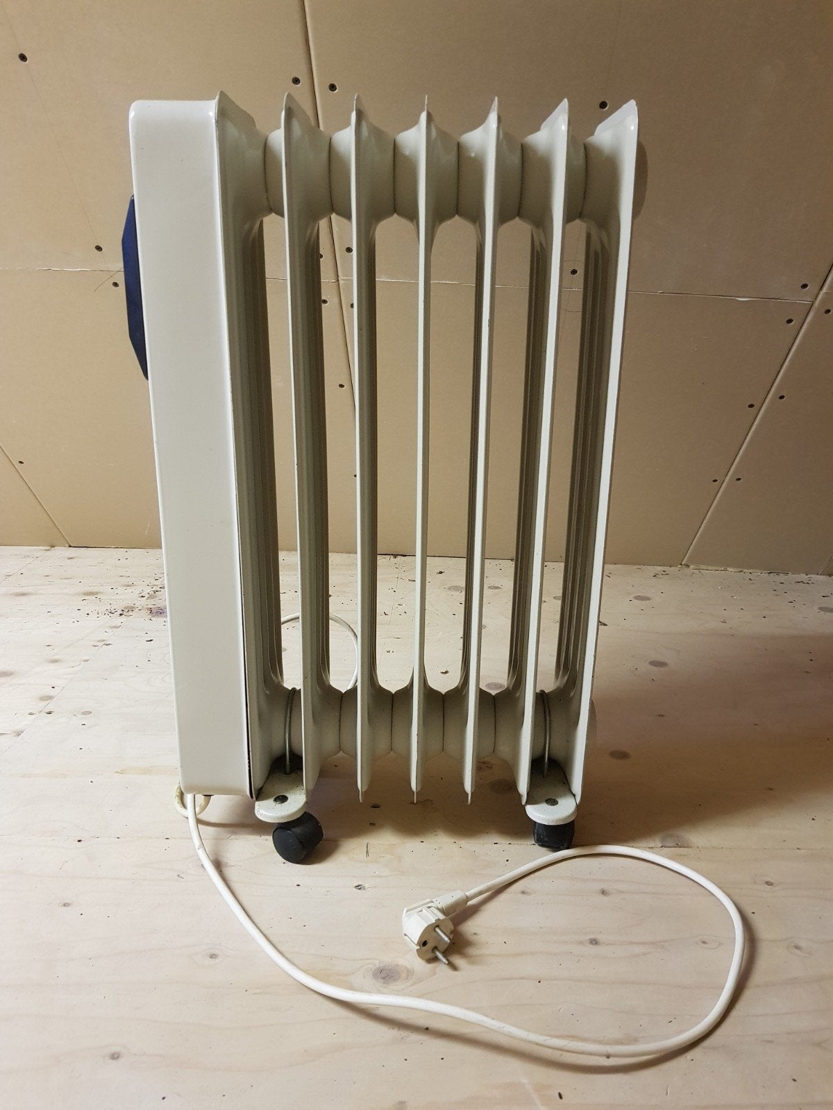 bauknecht elektrische verwarming kachel verrijdbaar, Ophalen, Gebruikt, Kachel