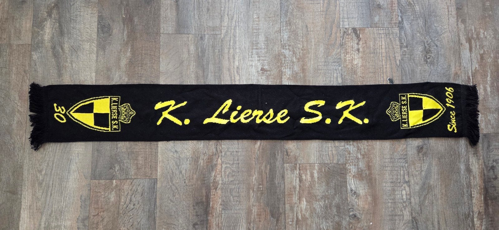 Sjaal K. Lierse SK, Ophalen of Verzenden, Zo goed als nieuw, Buitenlandse clubs, Vaantje of Sjaal