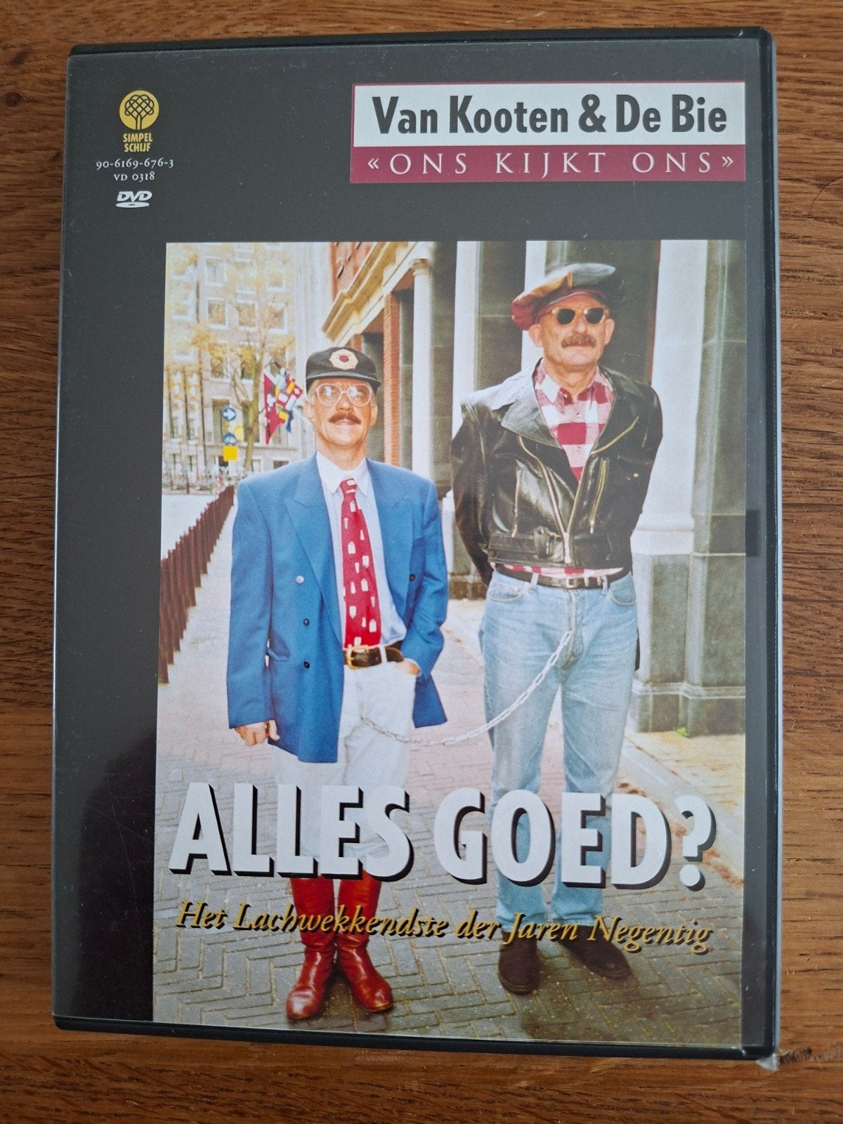 Van Kooten & de Bie ons kijkt ons dvd alles goed?  zgan, Alle leeftijden, Ophalen of Verzenden, Zo goed als nieuw