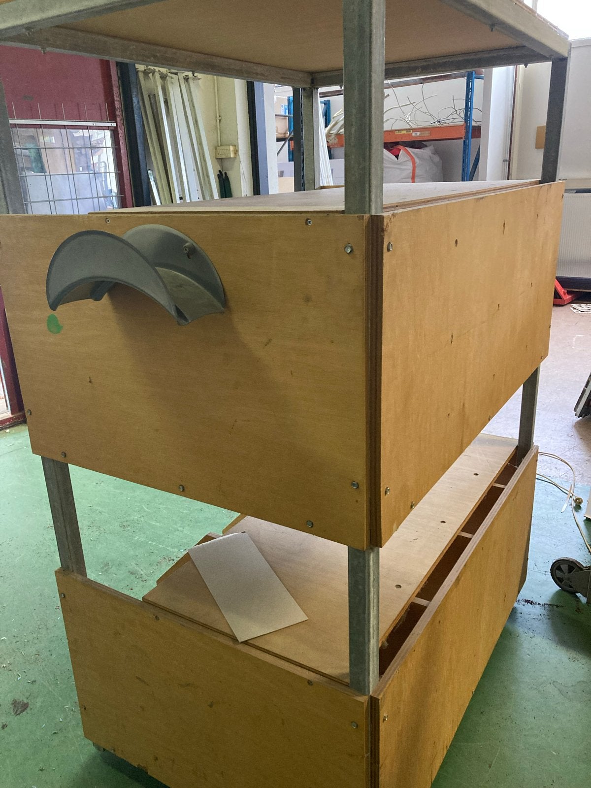 Houten sorteerrek met metalen frame, Ophalen of Verzenden