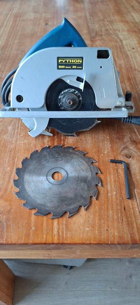 Cirkelzaag, Doe-het-zelf en Verbouw, Ophalen, Gebruikt, Cirkelzaag, 600 tot 1200 watt