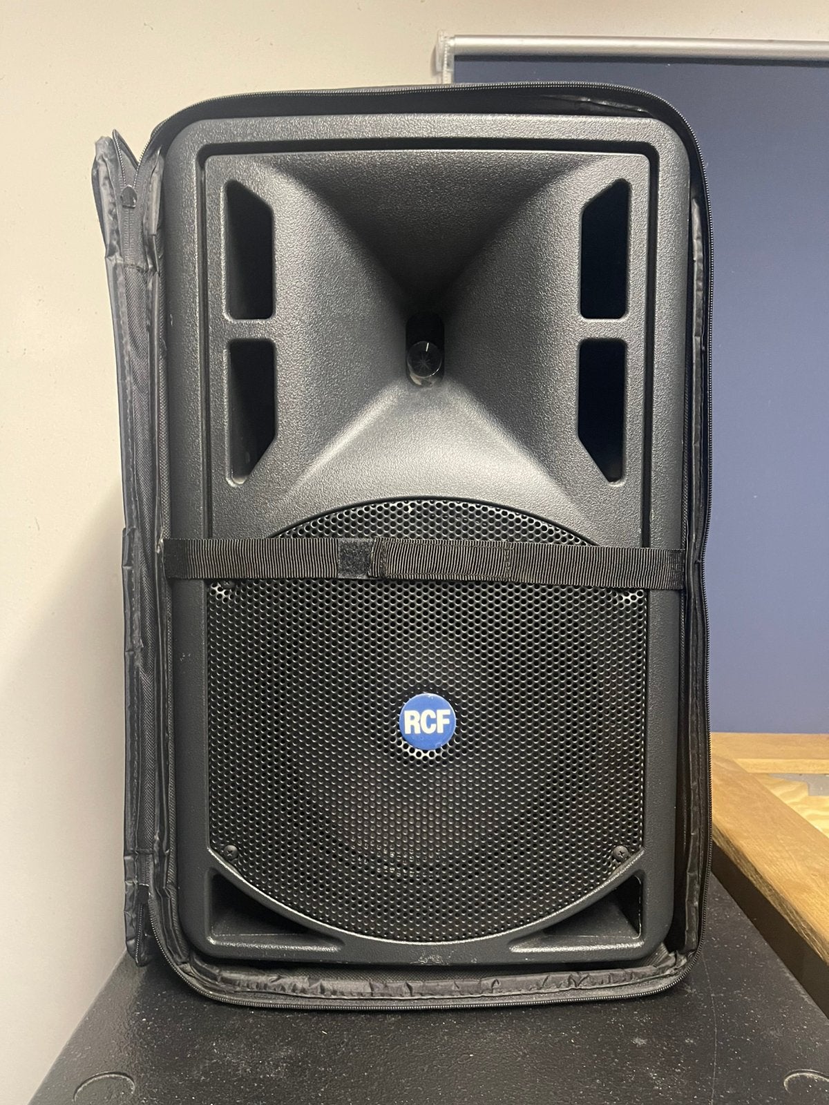 1x RCF Art 310A DEFECT, Ophalen, Zo goed als nieuw, Subwoofer, Overige merken