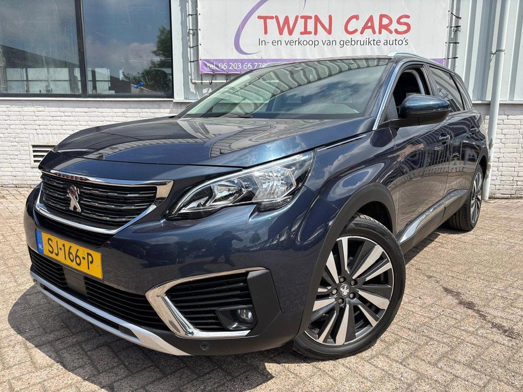 Peugeot 5008 1.2 PureTech Allure 7prs Navi Airco, Auto's, Peugeot, Voorwielaandrijving, Parkeersensor, Gebruikt, Euro 6
