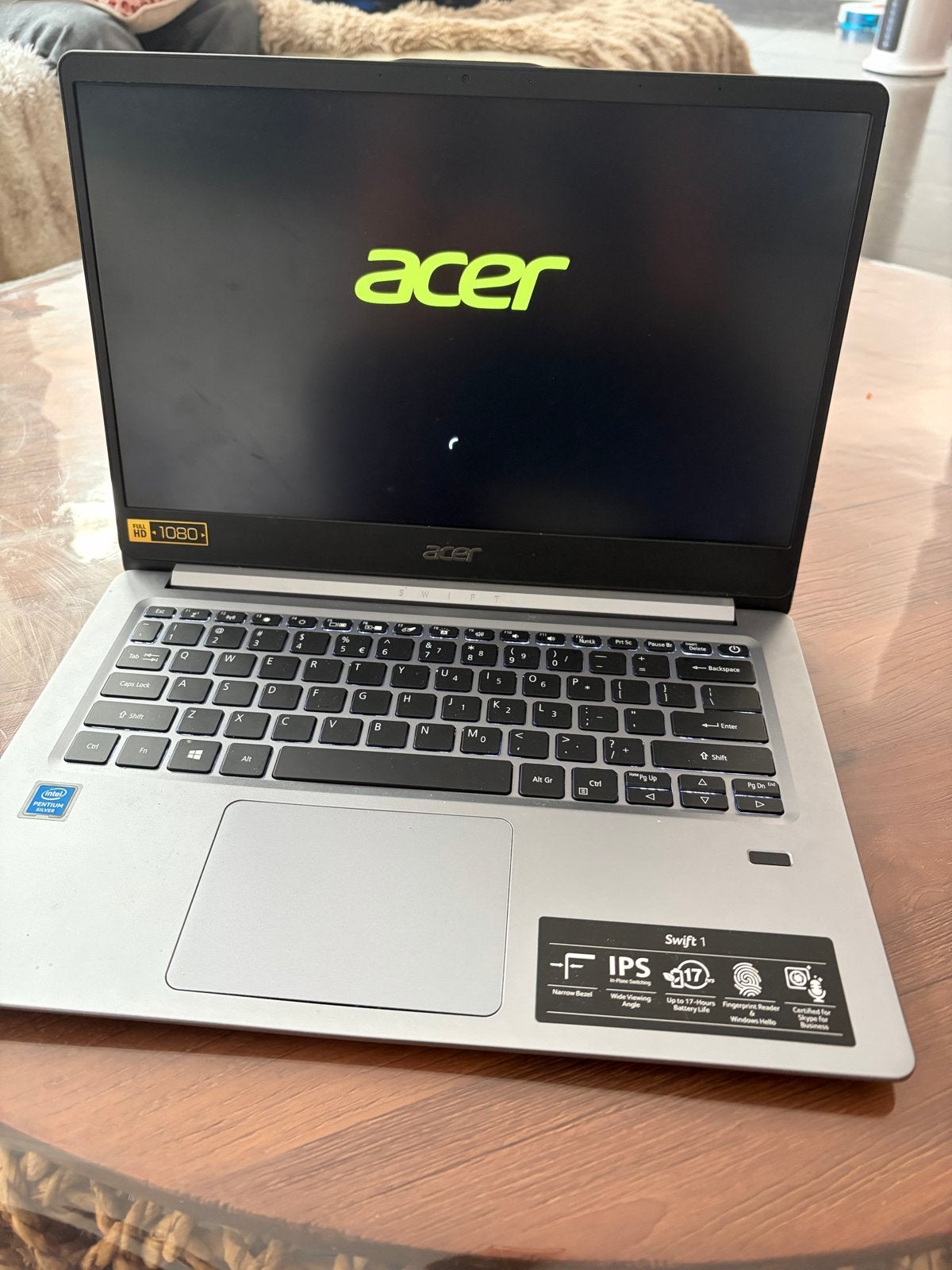 Acer Swift 1 Laptop - Perfect voor dagelijks gebruik, Ophalen, Gebruikt, 2 tot 3 Ghz, Qwerty