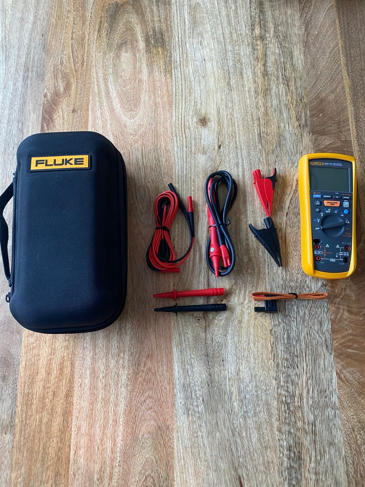 Fluke 1587 FC Isolatie Multimeter met kalibratie, Verzenden, Nieuw, Multimeter