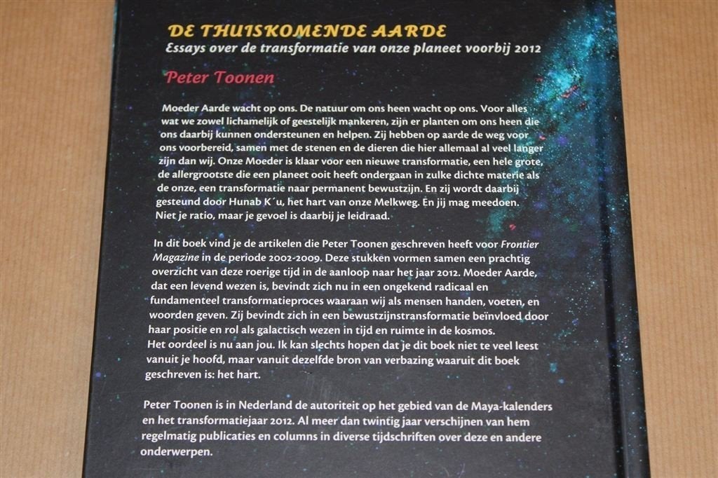 De Thuiskomende Aarde — Klimaatverandering, Boeken, Ophalen of Verzenden, Gelezen, Overige onderwerpen, Achtergrond en Informatie