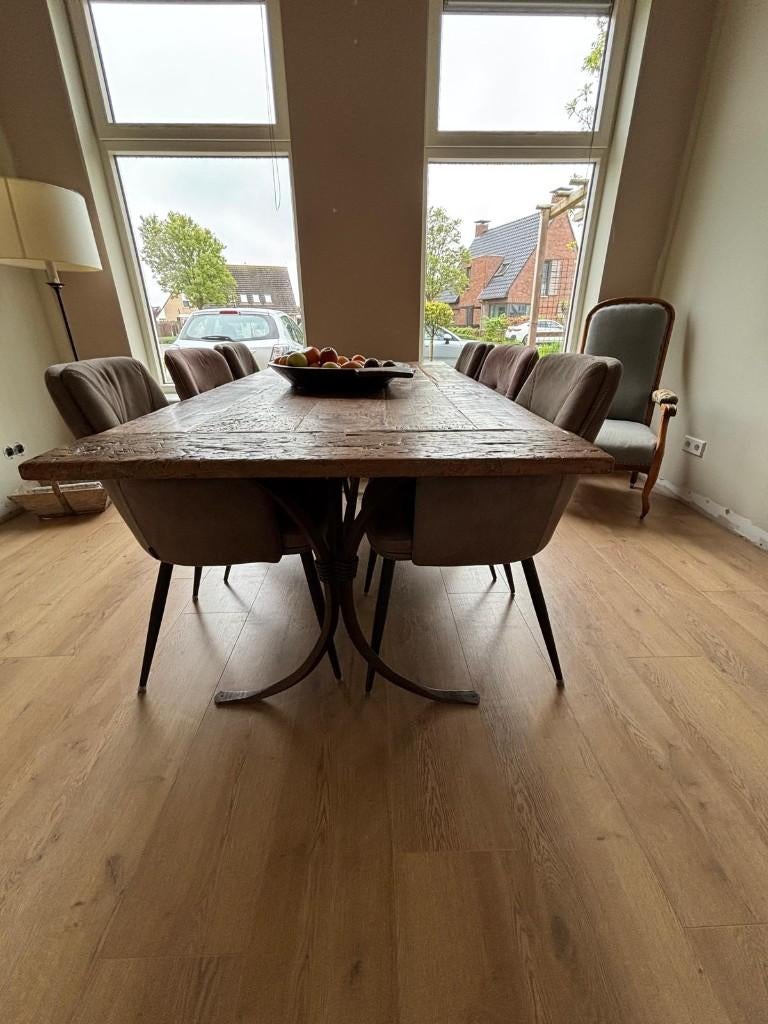 Robuuste eettafel, Ophalen, Gebruikt, 200 cm of meer, 50 tot 100 cm