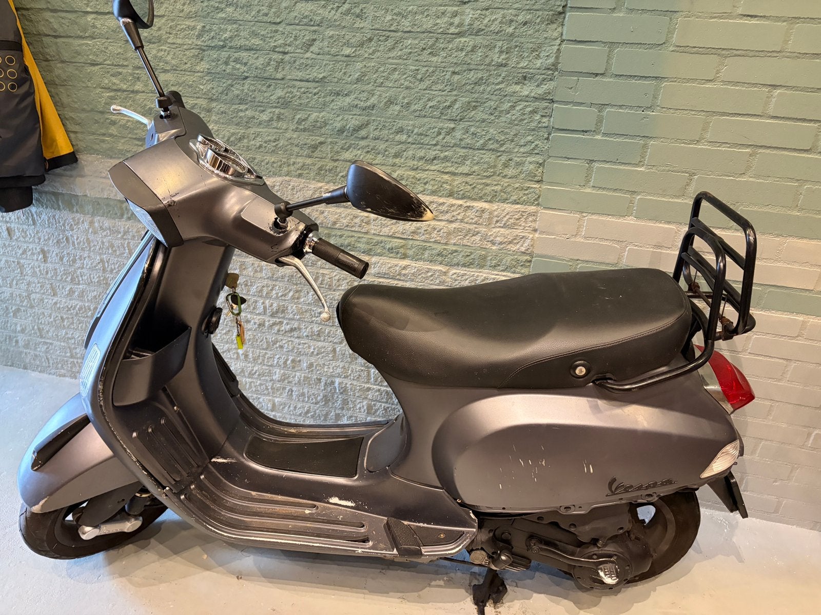 Vespa LX, Ophalen, Maximaal 45 km/u, Zo goed als nieuw, Benzine