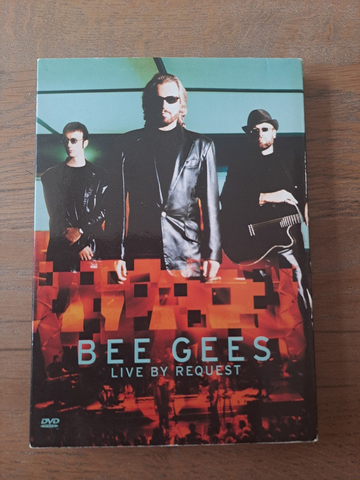 dvd, Bee Gees - Live By Request, Engels, Alle leeftijden, Ophalen of Verzenden, Zo goed als nieuw