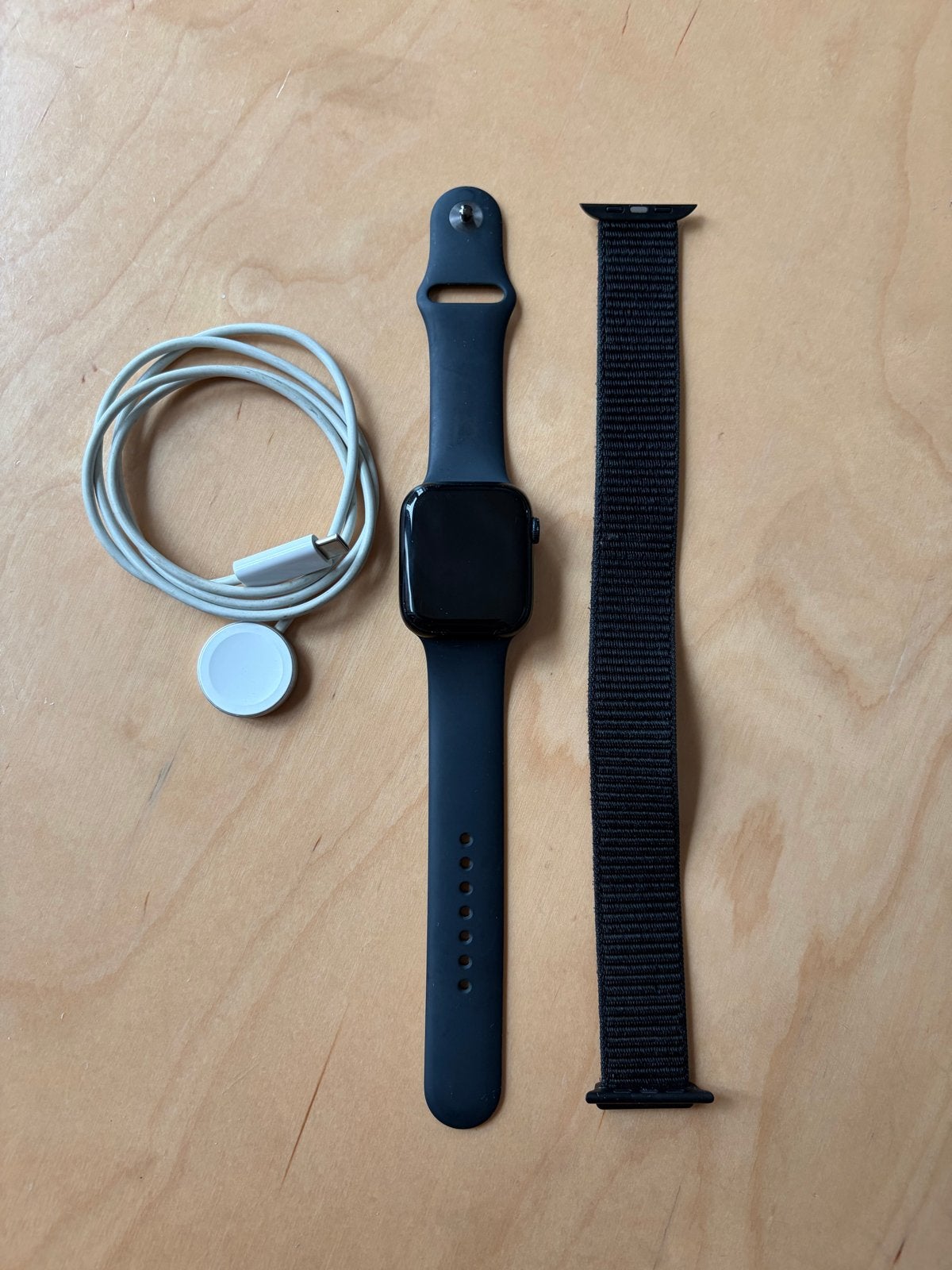 Apple Watch Series 8 45mm Midnight Zwart - 84% batterij, Stappen, Gebruikt, Verzenden, Zwart