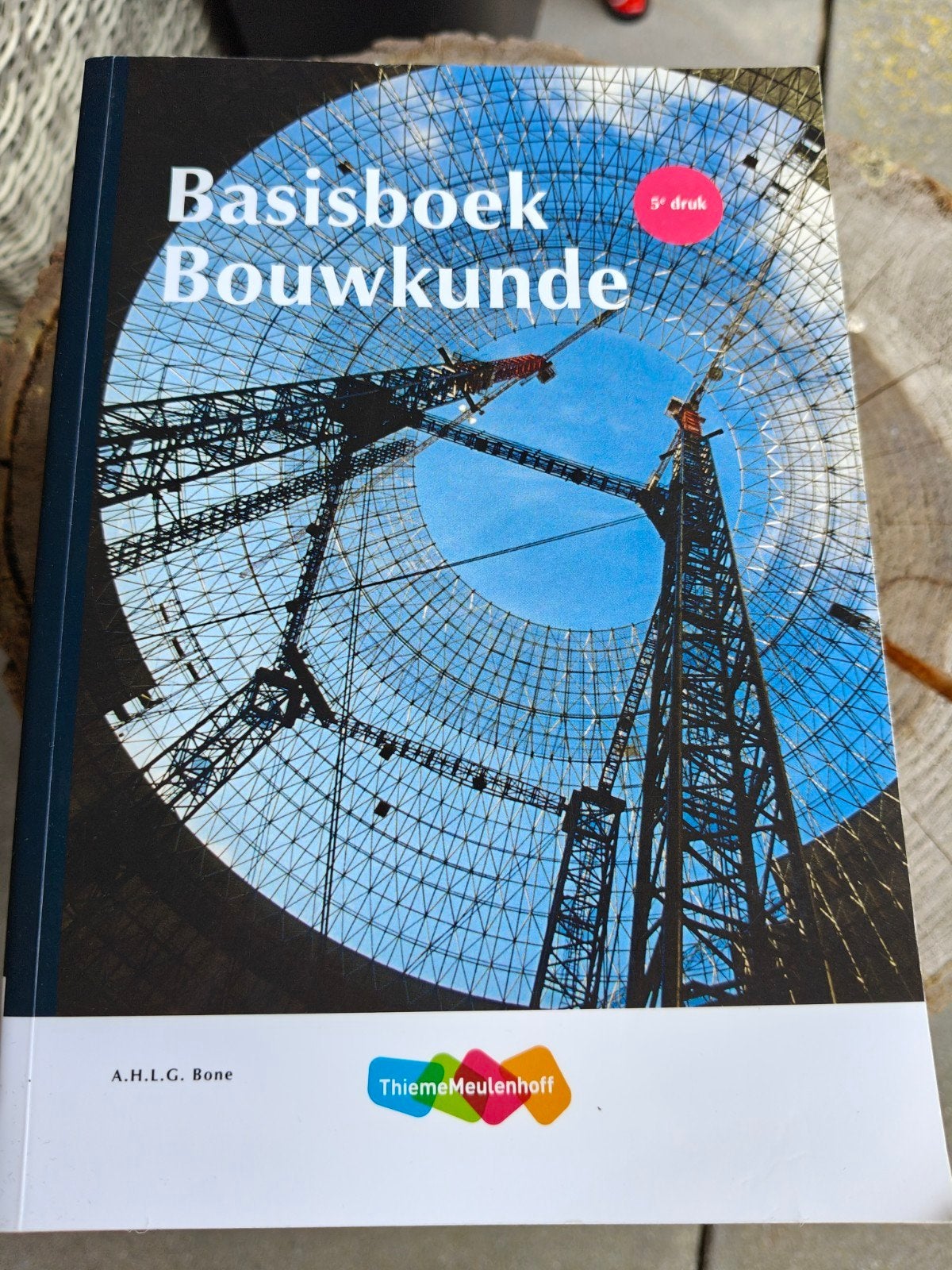 Basisboek Bouwkunde 5e druk - A.H.L.G. Bone, Boeken, Studieboeken en Cursussen, Gelezen, MBO, Beta, Ophalen
