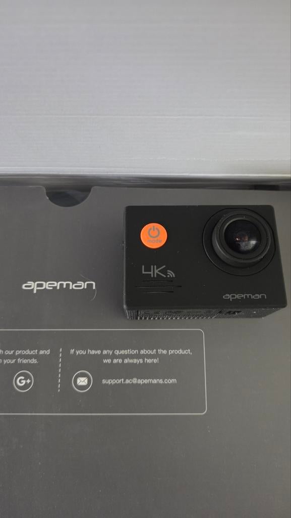 Apeman 4K Action Camera met veel accessoires, Ophalen of Verzenden, Zo goed als nieuw, Overige merken
