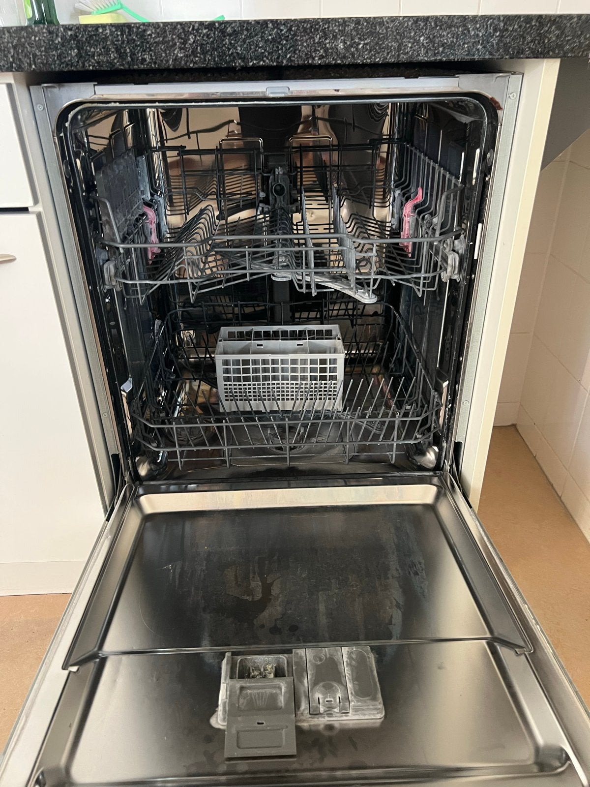 Whirlpool vaatwasser - Moet weg voor 28 juli!, Ophalen, Gebruikt, 60 cm of meer, Eco programma