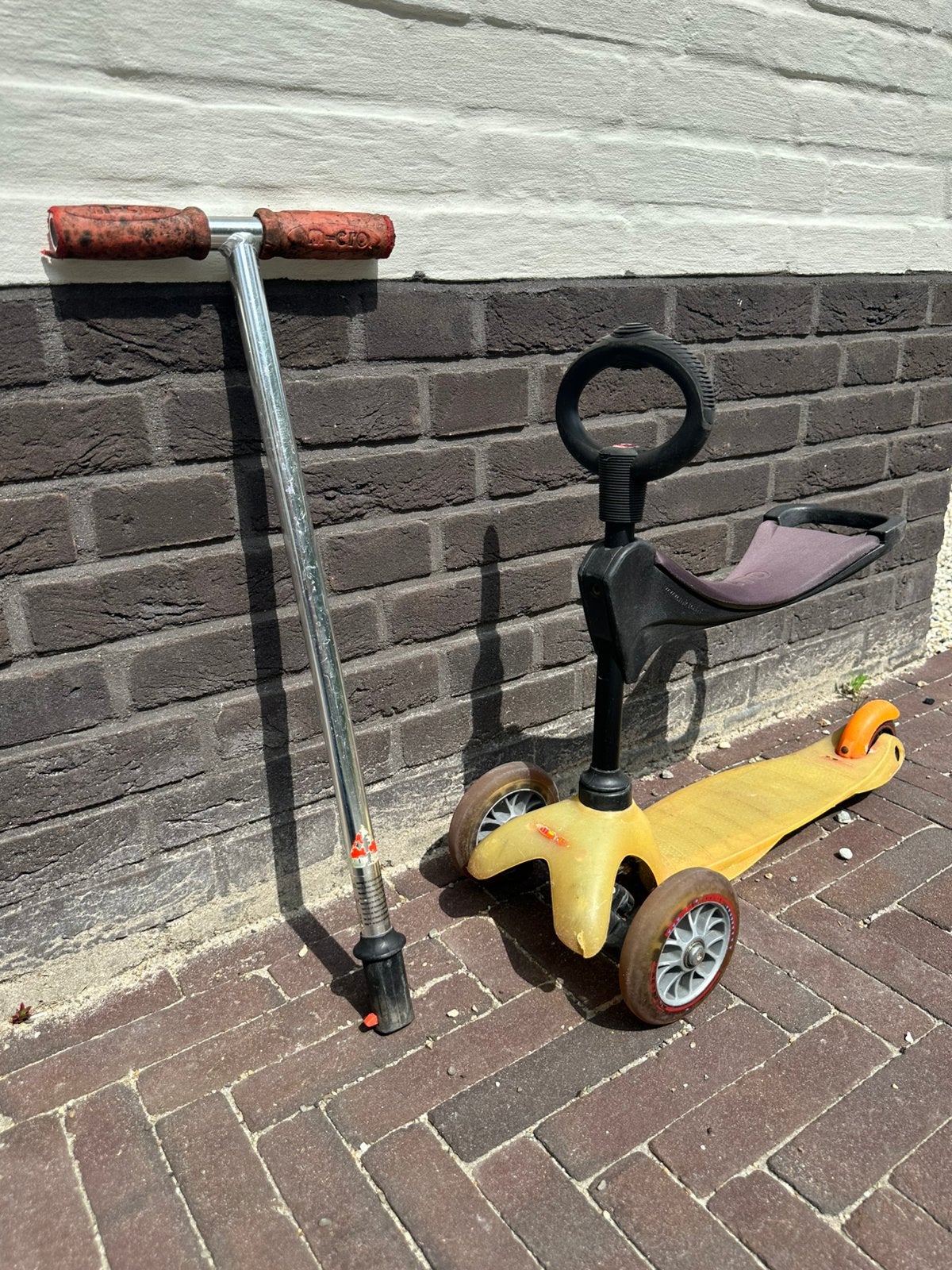 Mcro step met kinder stuur en zitje, Fietsen en Brommers, Verzenden, Gebruikt, Gewone step