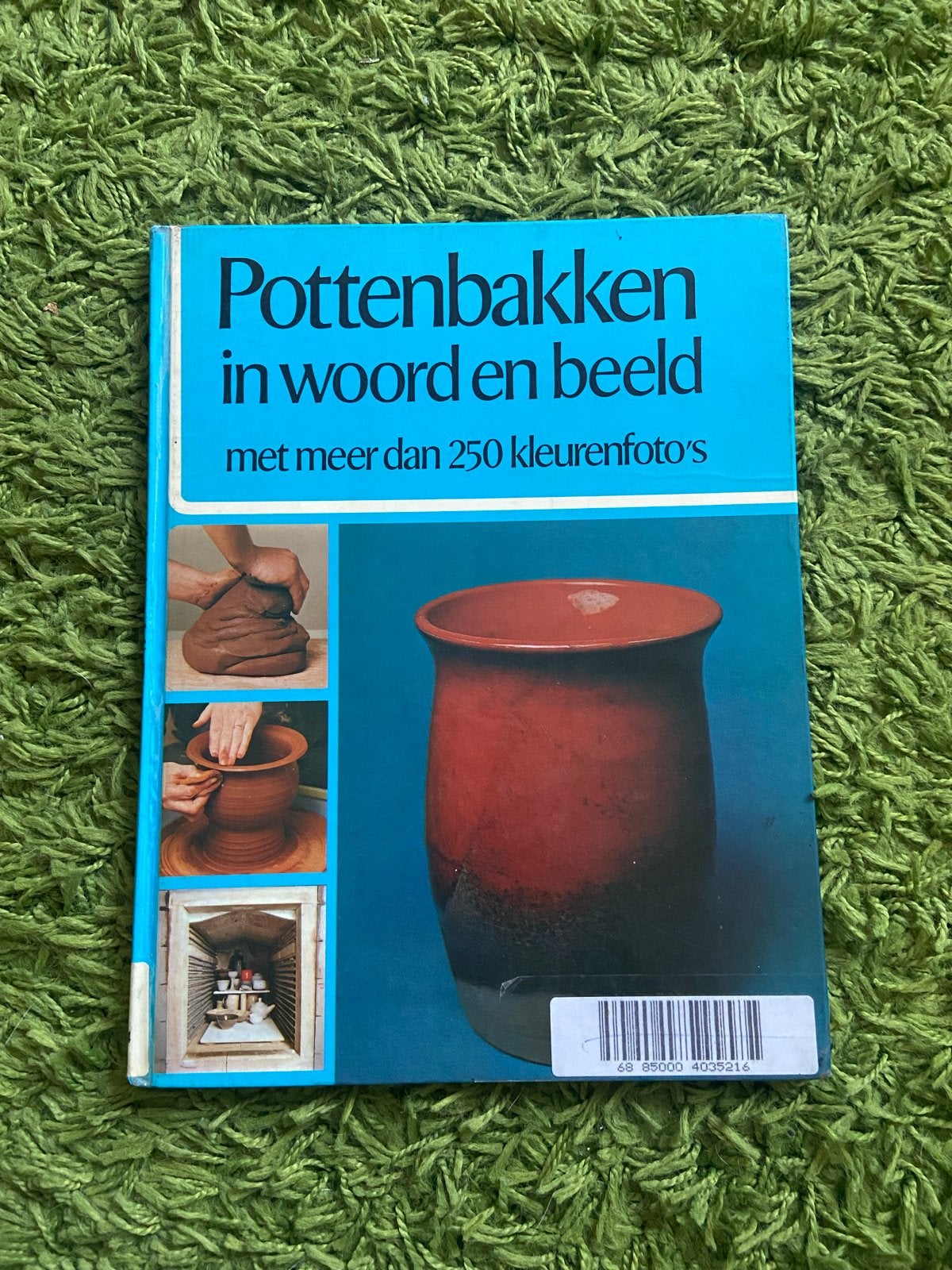 Pottenbakken in woord en beeld - met meer dan 250 kleurenfot, Ophalen of Verzenden, Gebruikt