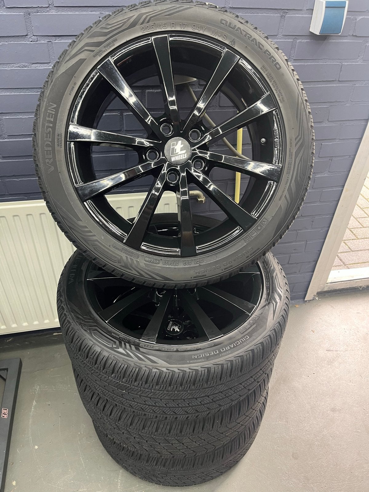 IT Wheels 5x112 7j 17 inch, Ophalen, Gebruikt, Banden en Velgen, 17 inch