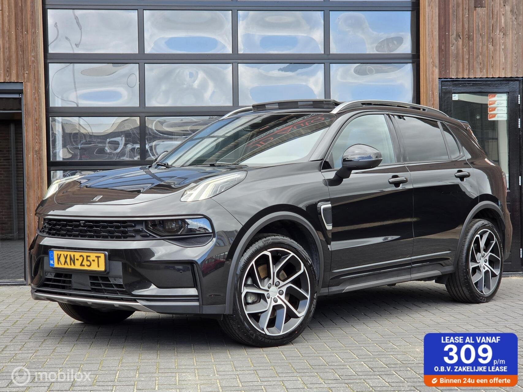 LYNK & CO 01 1.5 PHEV BLACK EDITION PANO 360CAM ZWARTE HEMEL, Auto's, Stof, Plug-in hybride, Bedrijf, 1854 kg