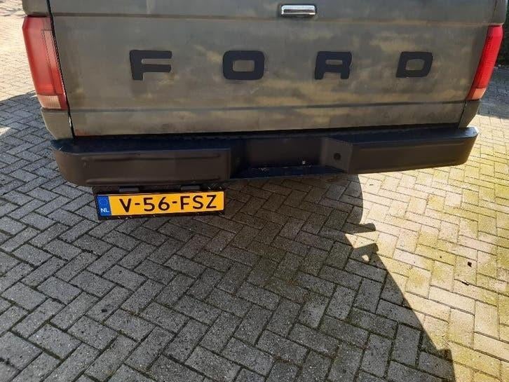Achterbumper Ford F350 Pick UP past op meer USA cars, Gebruikt, Ophalen of Verzenden, Overige automerken, Achter