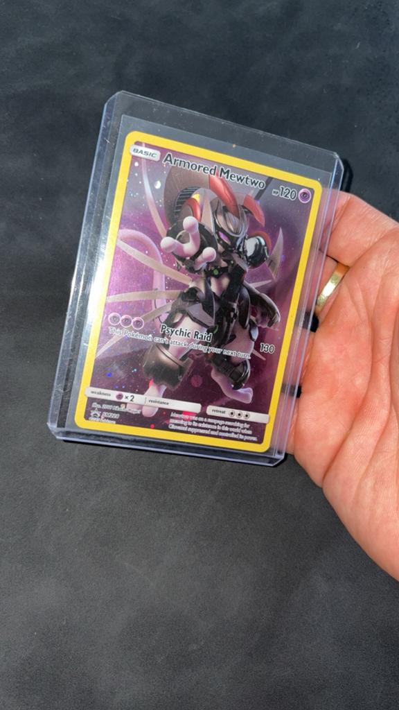 Armored mewtwo cosmos holo SM228 pokemon full art kaart 2019, Ophalen of Verzenden, Zo goed als nieuw, Meerdere kaarten