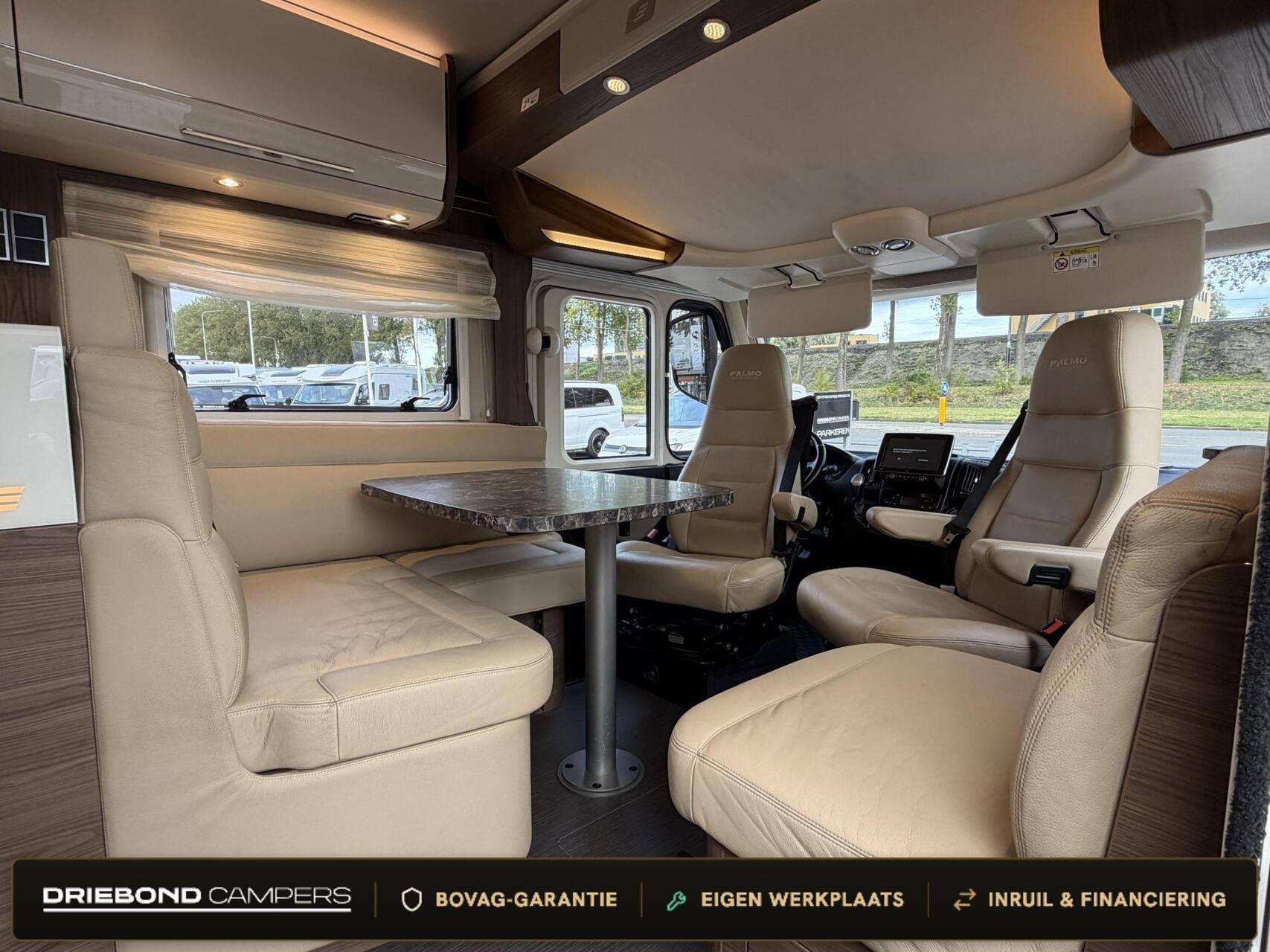 Hymer B704 SL Palmo Enkele Bedden Hefbed 2X Airco Zonnepanel, Caravans en Kamperen, Campers, Airbags, 7 tot 8 meter, Bedrijf, Diesel