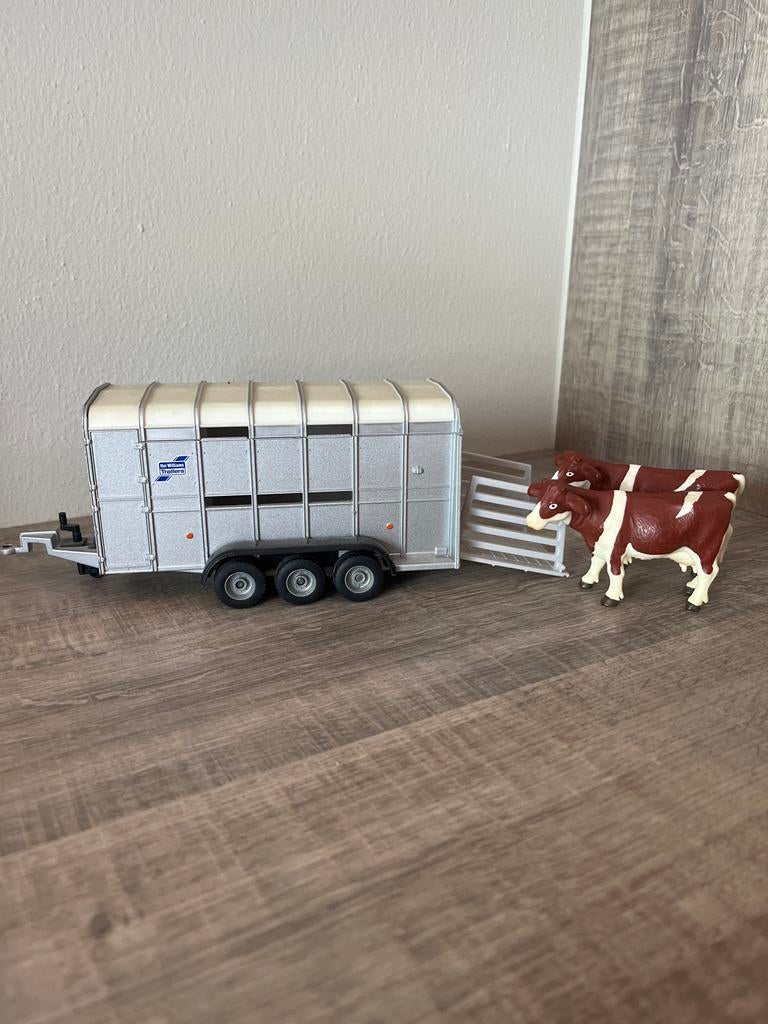 Ifor Williams veewagen met twee koeien, Ophalen of Verzenden, Gebruikt