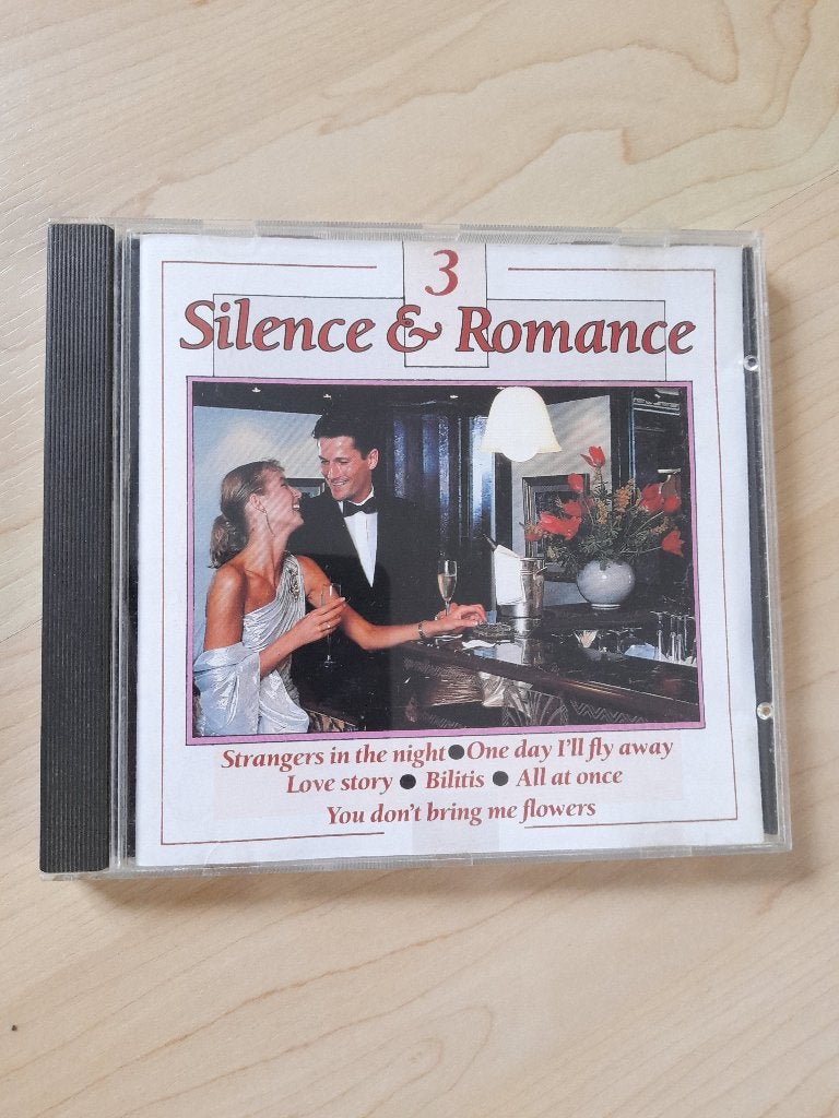 CD SILENCE EN ROMANCE DEEL 3, Ophalen of Verzenden, Zo goed als nieuw