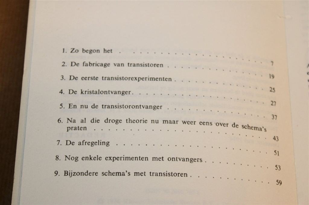 Jongens-Transistorboek — Transistorschakelingen 1974, Boeken, Ophalen of Verzenden, Gelezen, Bouwkunde