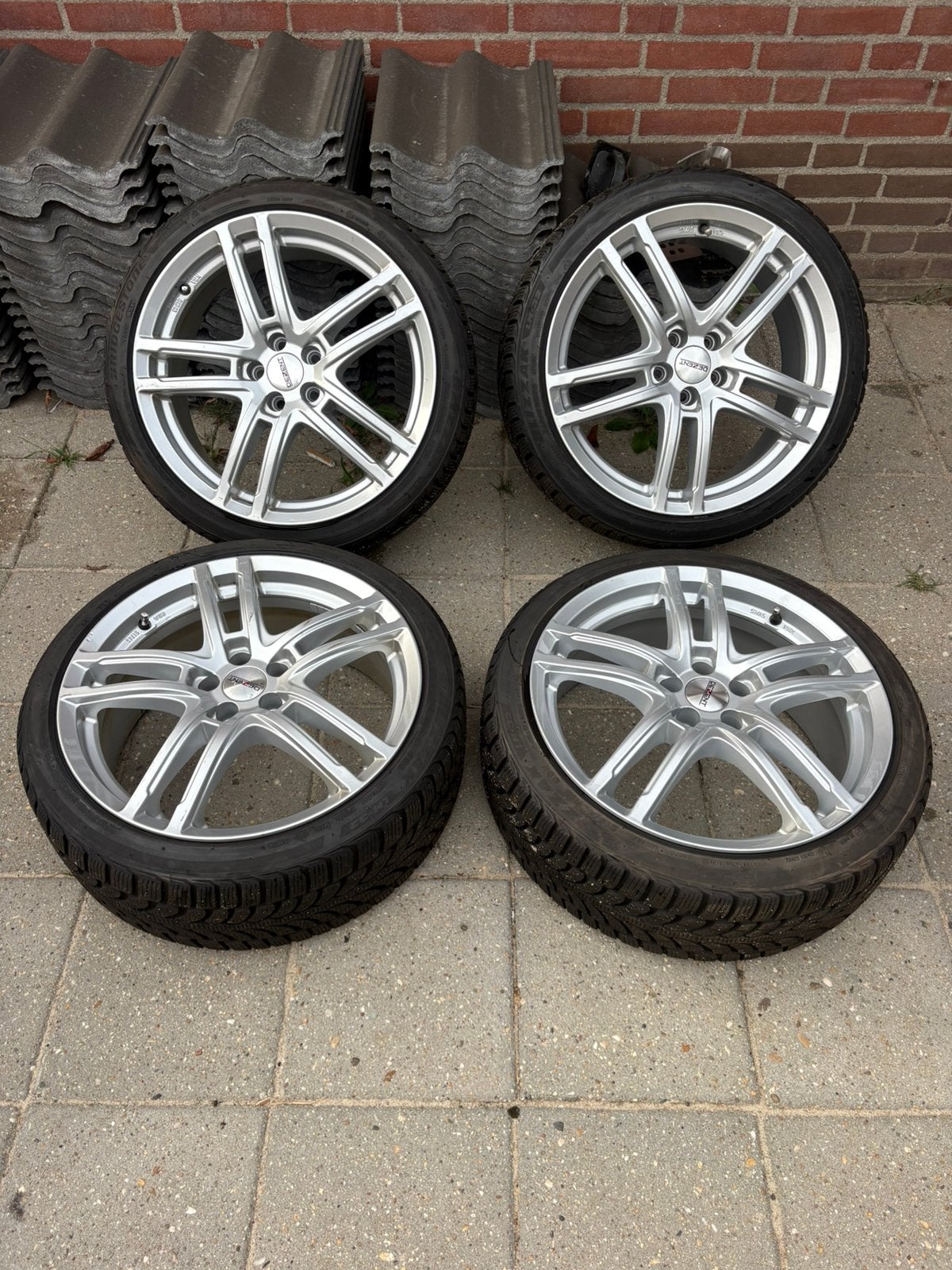 Dezent 5x100 18 inch met goede banden, Ophalen, 18 inch, Banden en Velgen, Winterbanden