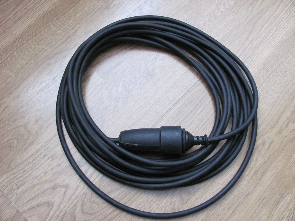 Verlengsnoer, Doe-het-zelf en Verbouw, Elektra en Kabels, Ophalen of Verzenden, Zo goed als nieuw, Kabel of Snoer