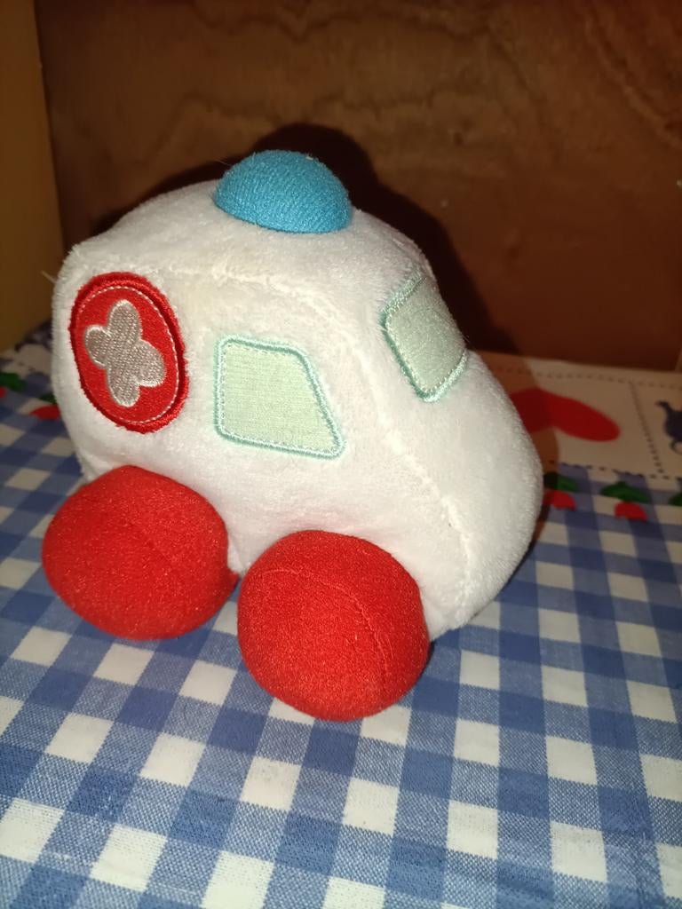 Hema ambulance knuffeltje 12 cm groot, Ophalen of Verzenden, Zo goed als nieuw, Overige typen